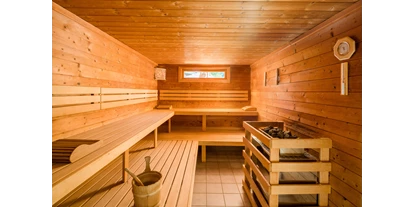 Hotels an der Piste - geführte Skitouren - Gosauzwang - Finnische Sauna - tgl. in Betrieb . - Hotel Vitaler Landauerhof****