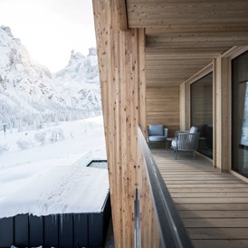 Skihotel: Alle Zimmer sind mit einem Balkon zur Süd- oder zur Nordseite ausgestattet - Hotel Cappella