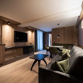 Skihotel: Abgetrennte Räume im Zimmer - Romantik Hotel Cappella