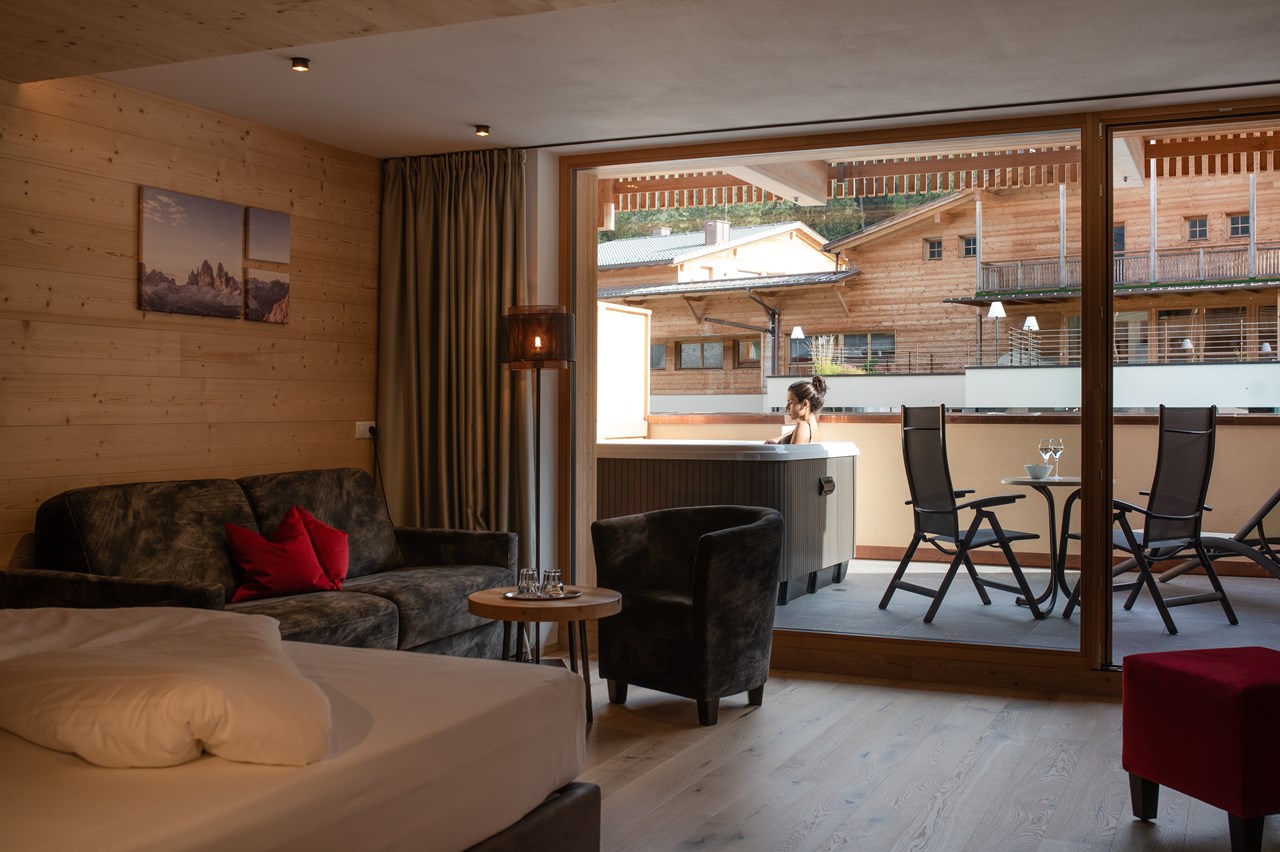 Alpine Nature Hotel Stoll Zimmerkategorien Nature Jacuzzi Suite