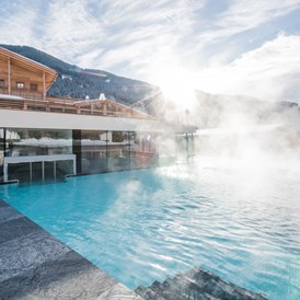Skihotel: Alpine Nature Hotel Stoll
