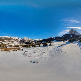 Skihotel: mitten im Skigebiet von Dolomiti-Superski - Sporthotel Monte Pana