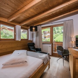 Skihotel: Einzelzimmer Helm - Berghotel Sexten Dolomiten