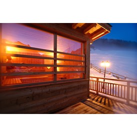 Skihotel: Außensauna - Berghotel Sexten Dolomiten