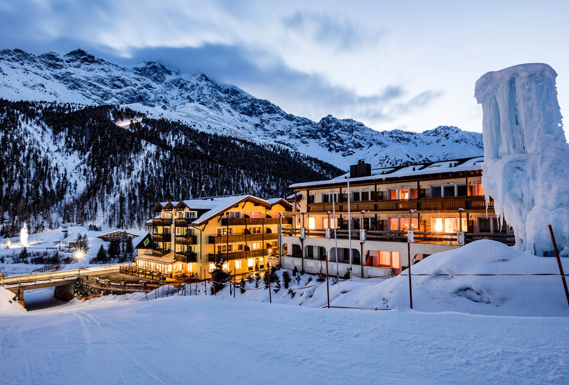 Skihotel: Hotel Paradies und Kanzelpiste - Paradies Pure Mountain Resort