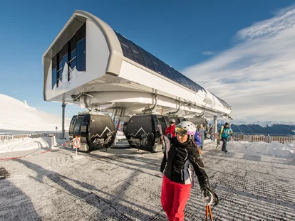 Hotels an der Piste - Skiverleih - Berghotel Johanneshof