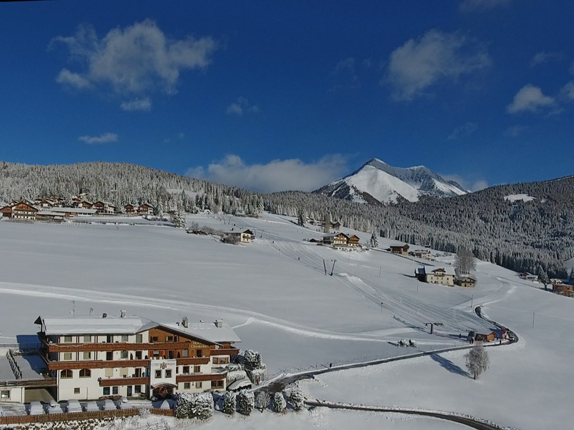 Skihotel: Hotel Oberlechner im Winter - Hotel Oberlechner