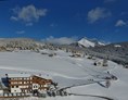 Skihotel: Hotel Oberlechner im Winter - Hotel Oberlechner