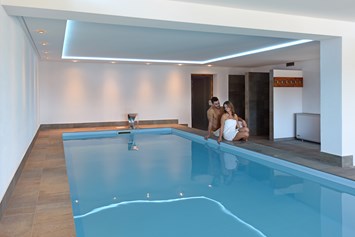 Skihotel: Schwimmbad - Hotel Oberlechner