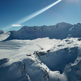 Skihotel: Hotel direkt an der Piste - Langlaufloipe auf dem Gletscher von Oktober bis Dezember - Glacier Hotel Grawand
