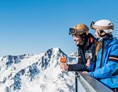 Skihotel: Aperitivo mit Ausblick - Glacier Hotel Grawand