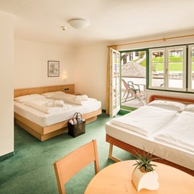 Skihotel: 2-4 Bett-Zimmer Kurzhof - Piccolo Hotel Gurschler