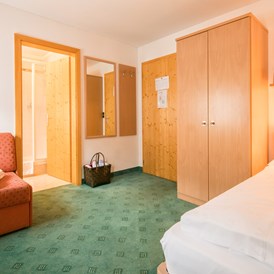 Skihotel: 1-2 Bett-Zimmer Kurzhof - Piccolo Hotel Gurschler