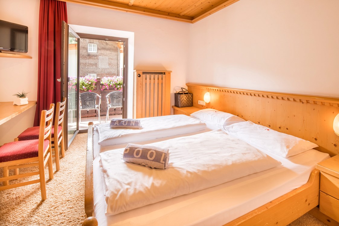 Skihotel: Doppelzimmer mit Balkon - Piccolo Hotel Gurschler