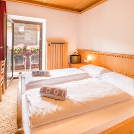Skihotel: Doppelzimmer mit Balkon - Piccolo Hotel Gurschler