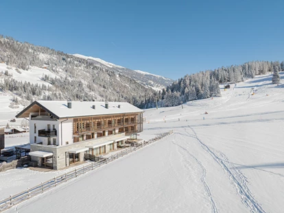 Hotels an der Piste - Skiverleih - JOAS natur.hotel.b&b