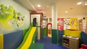 Skihotel: Kinderspielzimmer - Hotel Post Alpina