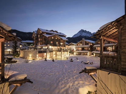 Hotels an der Piste - Skiverleih - Post Alpina - Family Mountain Chalets