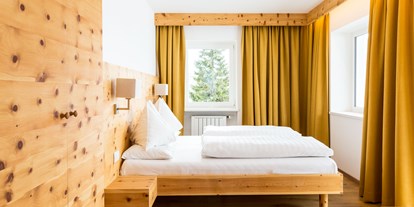Hotels an der Piste - Skikurs direkt beim Hotel: eigene Skischule - Hotel Kreuzberg