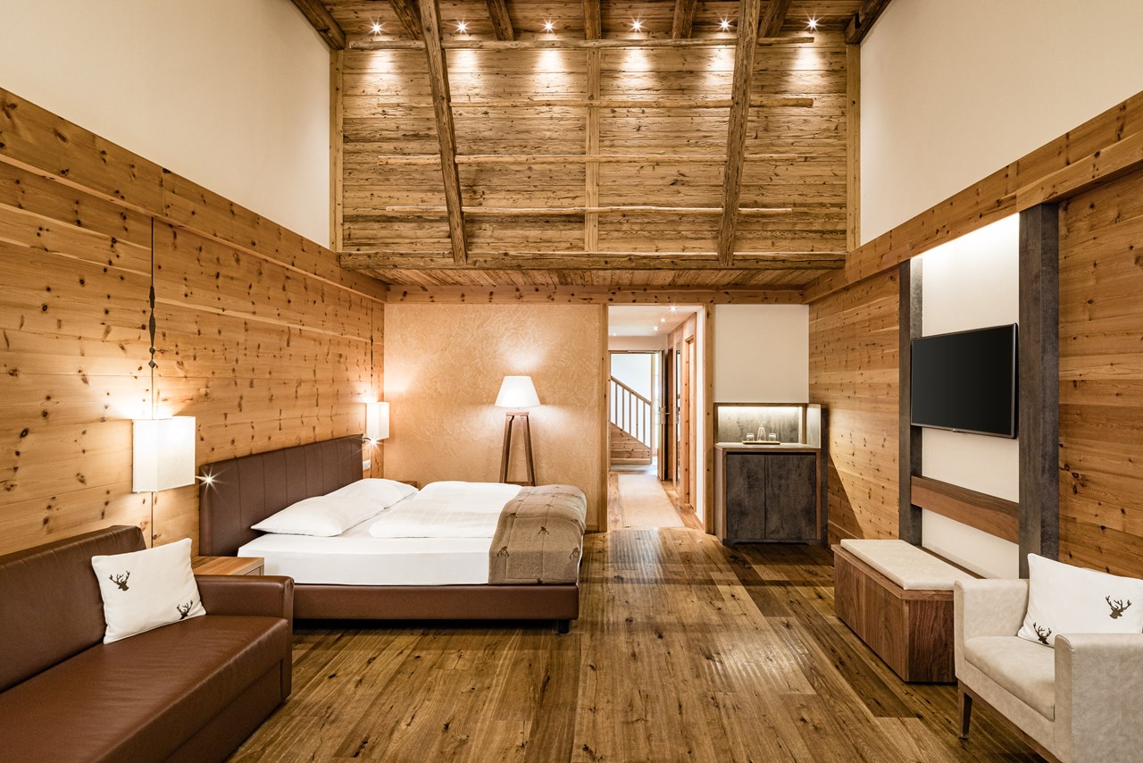 Alpin Hotel Masl Zimmerkategorien Suite Paradiso mit Sauna ca. 80m²- für 2 - 6 Personen