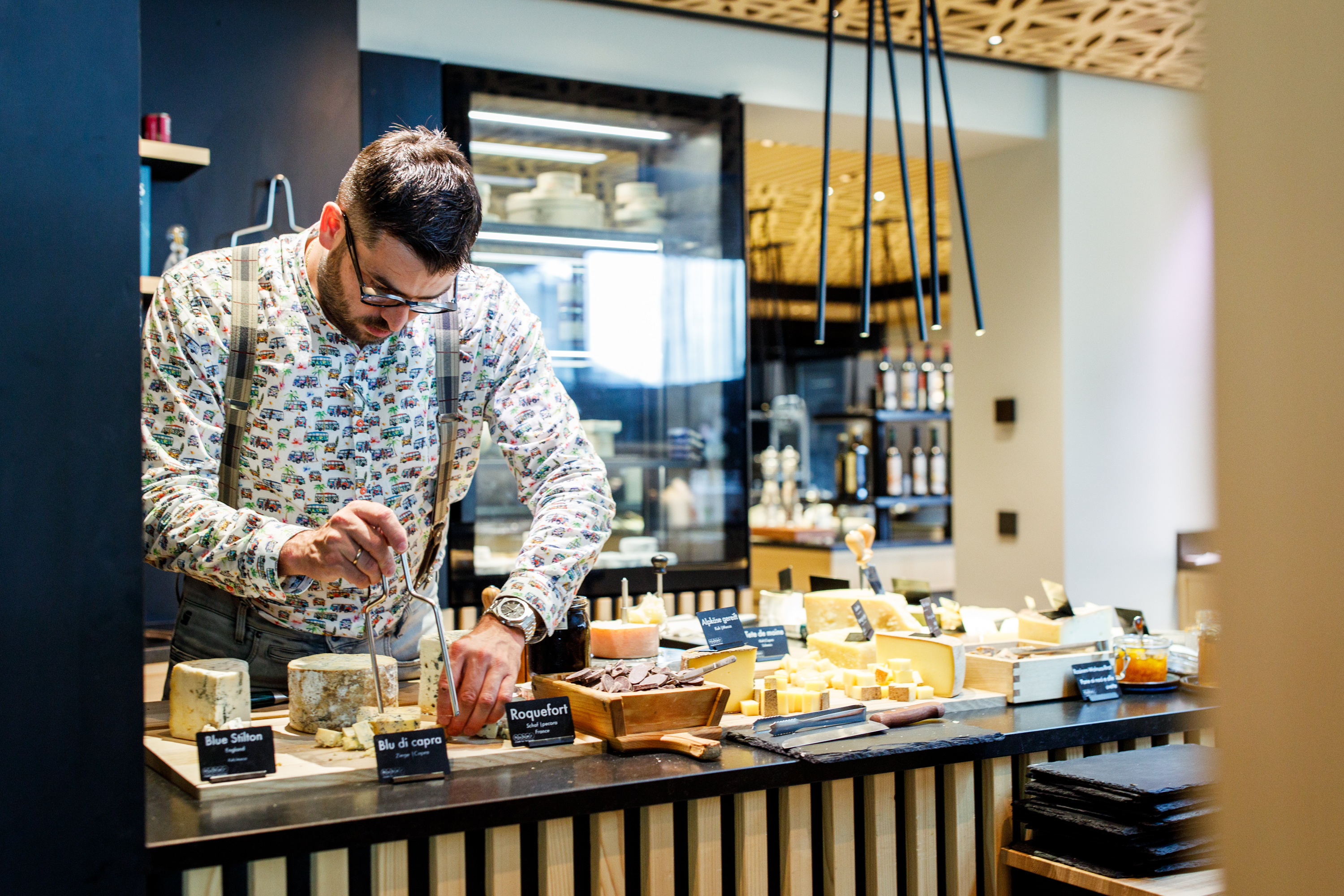 Skihotel: Käsebuffet - Familienhotel Huber