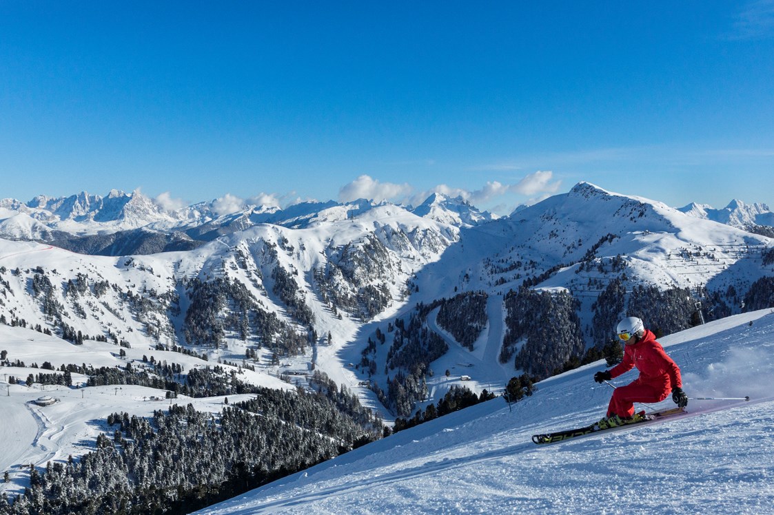 Skihotel: Skifahren in Obereggen - Sporthotel Obereggen