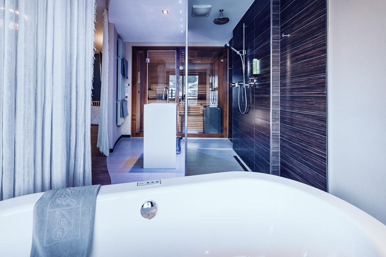 Ellmauhof - das Generationenresort****S Zimmerkategorien Deluxe Suite Wellness