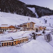 Skihotel - Familienresort Ellmauhof - Das Feriengut