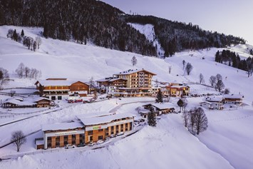 Skihotel: Familienresort Ellmauhof - Das Feriengut