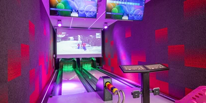 Hotels an der Piste - Skiraum: vorhanden - Unterlangkampfen - Bowlingbahn - Galtenberg Family & Wellness Resort