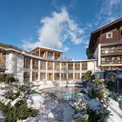 Skihotel - Ortners Eschenhof im Winter - Ortners Eschenhof - Alpine Slowness