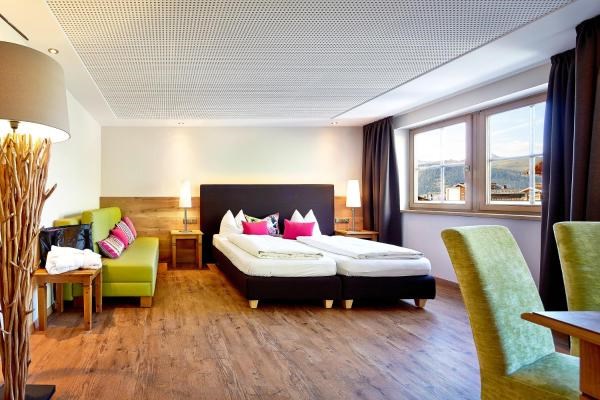 MY ALPENWELT Resort****SUPERIOR Zimmerkategorien Deluxe Doppelzimmer Bergblick
