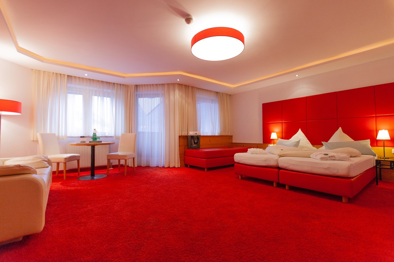 MY ALPENWELT Resort****SUPERIOR Zimmerkategorien Alpenlodge Junior Suite