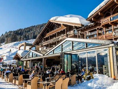 Hotels an der Piste - Skikurs direkt beim Hotel: für Kinder - My Alpenwelt Resort Winter - MY ALPENWELT Resort****SUPERIOR