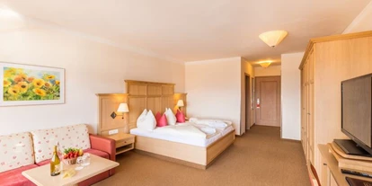 Hotels an der Piste - Skiraum: vorhanden - Unterlangkampfen - Doppelzimmer "Brixental" - Landhotel Schermer