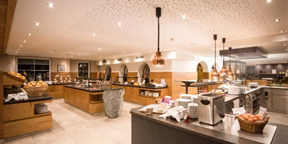 Hotels an der Piste - Skiraum: vorhanden - Unterlangkampfen - Frühstücks-Buffet - Landhotel Schermer