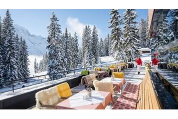 Skihotel: Sonnenterrasse Hotel Cresta Oberlech - Cresta.Alpin.Sport.Hotel