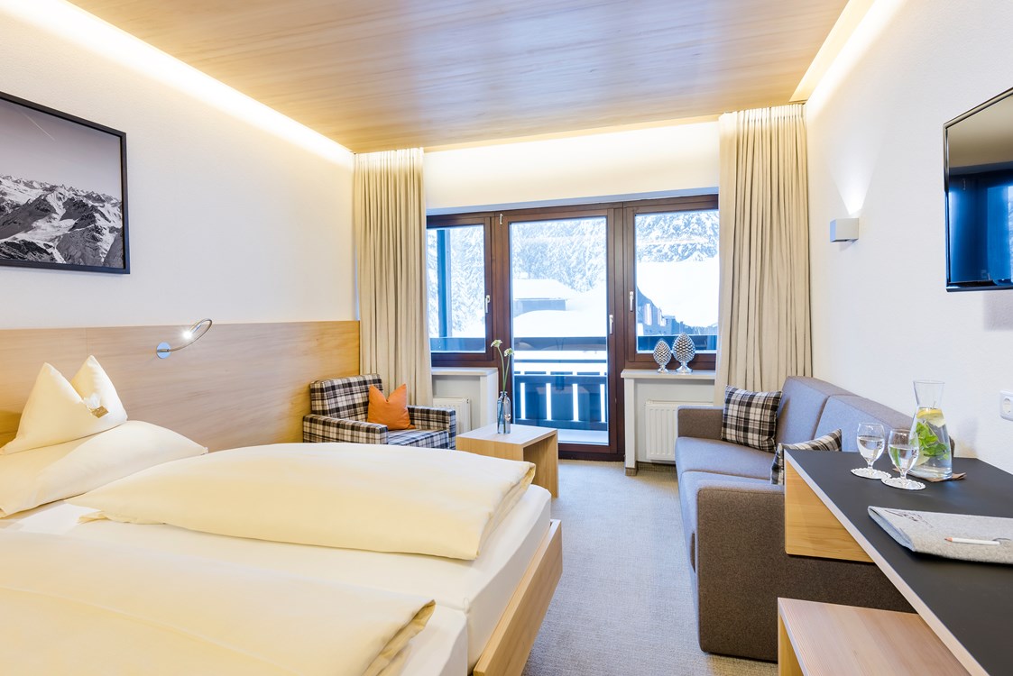 Skihotel: Doppelzimmer im Hotel Cresta Oberlech - Cresta.Alpin.Sport.Hotel