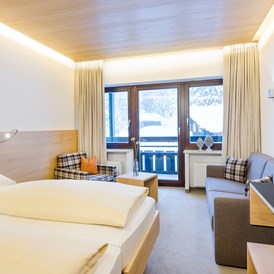 Skihotel: Doppelzimmer im Hotel Cresta Oberlech - Cresta.Alpin.Sport.Hotel