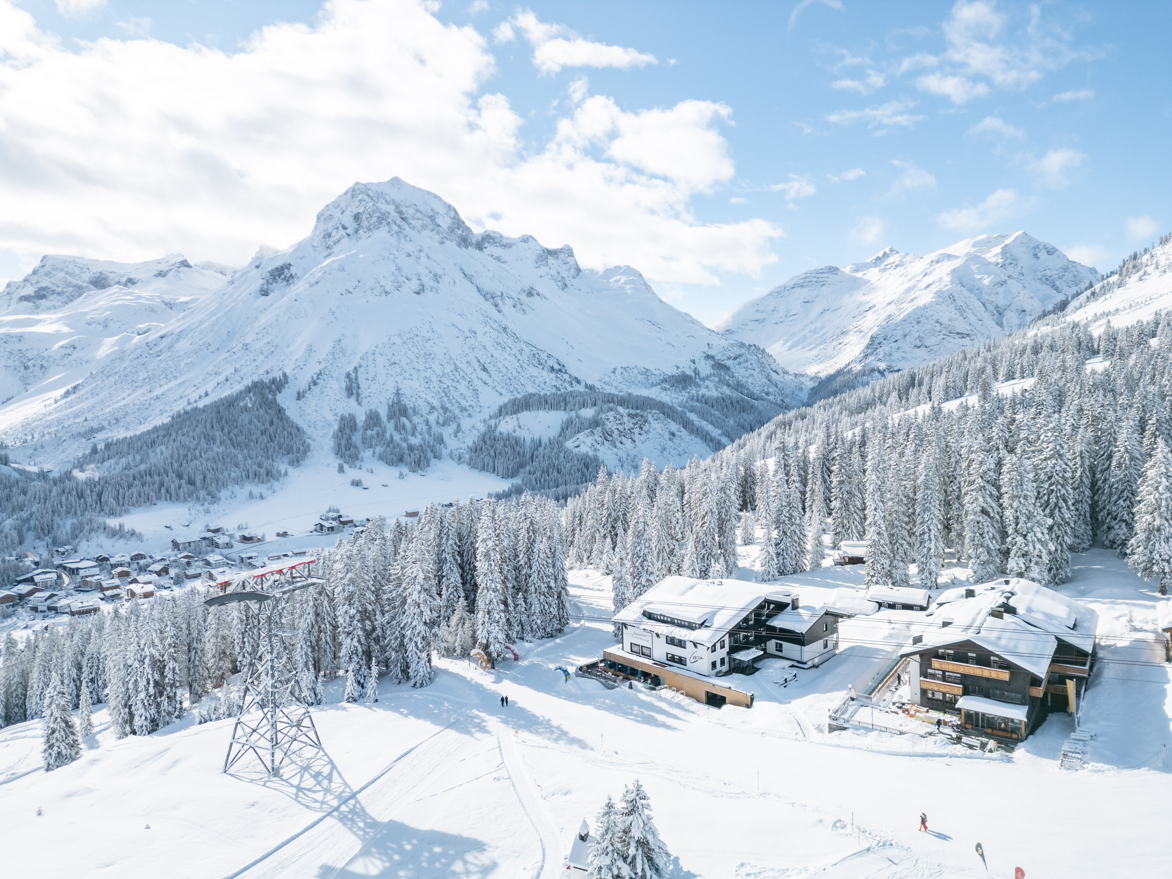 Hotels an der Piste - Ski Arlberg - Cresta direkt an der Piste in Oberlech am Arlberg - Cresta.Alpin.Sport.Hotel
