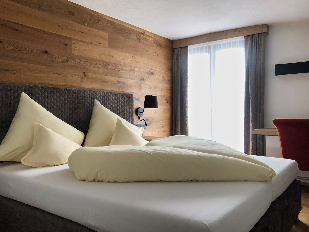 Glanz & Glory Hotel (ehemals Hotel Stefan) Zimmerkategorien Doppelzimmer "Rustikal"