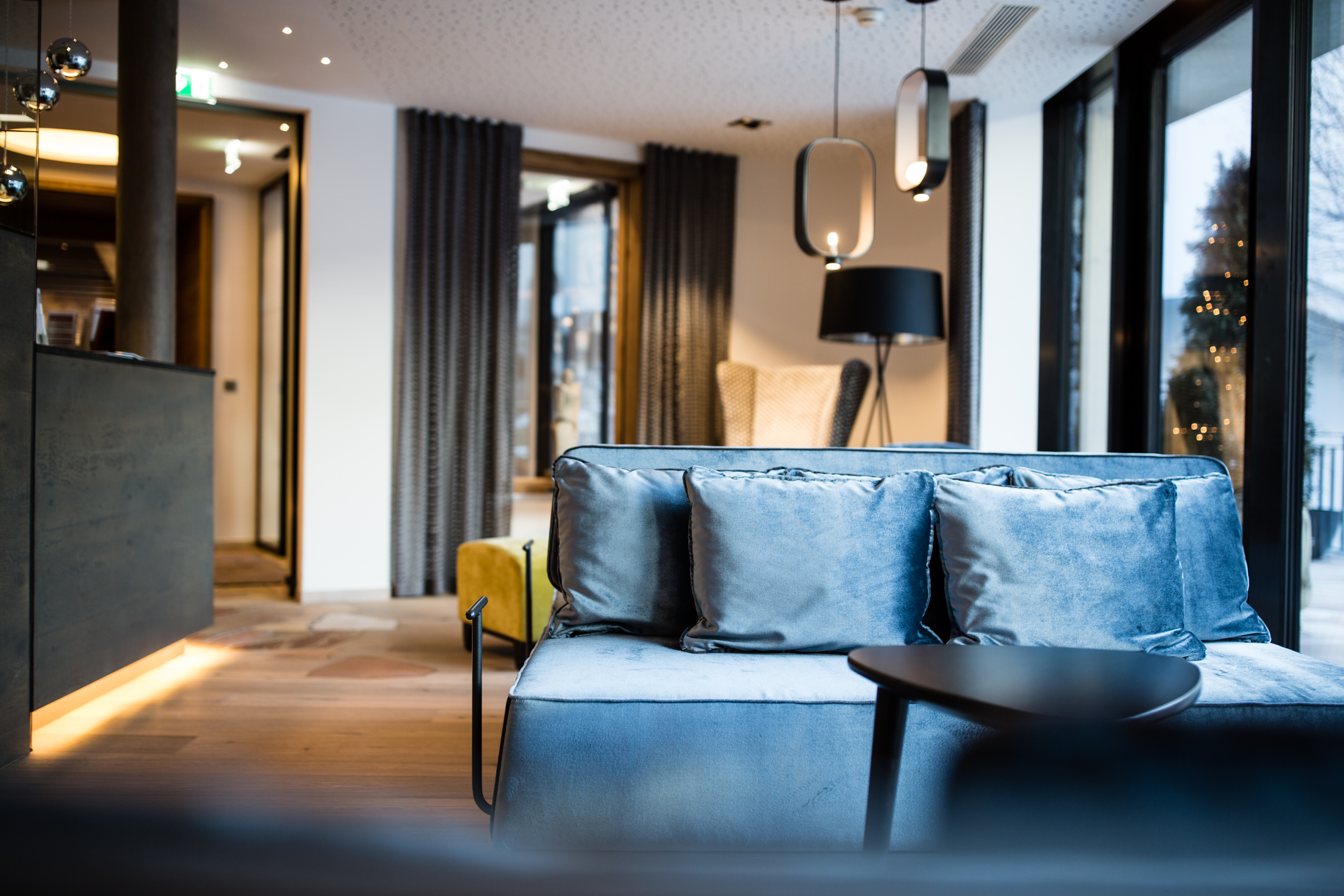 Skihotel: Lobby - Glanz & Glory Hotel (ehemals Hotel Stefan) - Haus | Umgebung