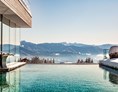 Skihotel: Hotel Sonnenberg Infinitypool with Infinity panorama - Hotel Sonnenberg - Alpine Spa Resort