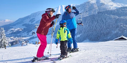Hotels an der Piste - Oberstdorf - Gipfelsuche am Heuberg - Skigebiet Walmendingerhorn/Ifen/Heuberg - Bergbahnen Oberstdorf Kleinwalsertal
