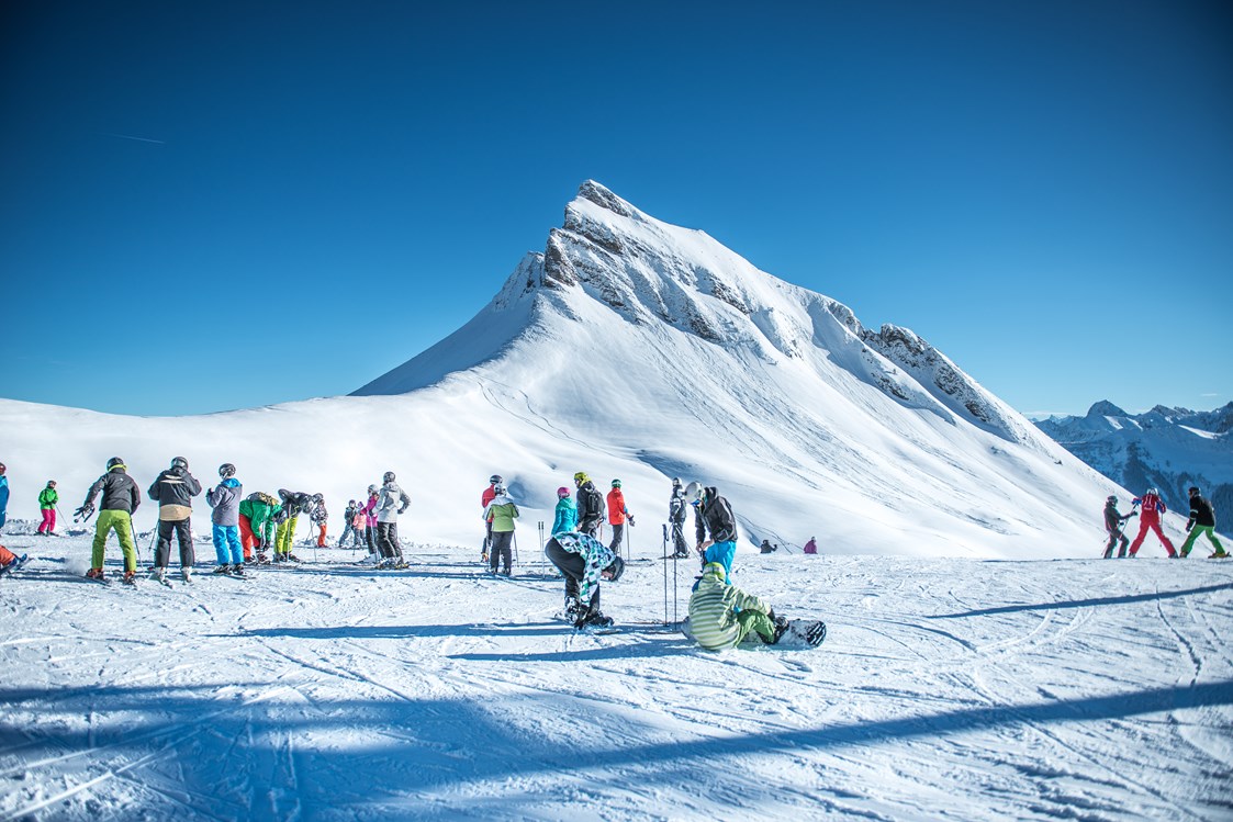 Skigebiet: Mittagspitze - der Damülser Hausberg mitten im Skigebiet - Skigebiet Damüls-Mellau