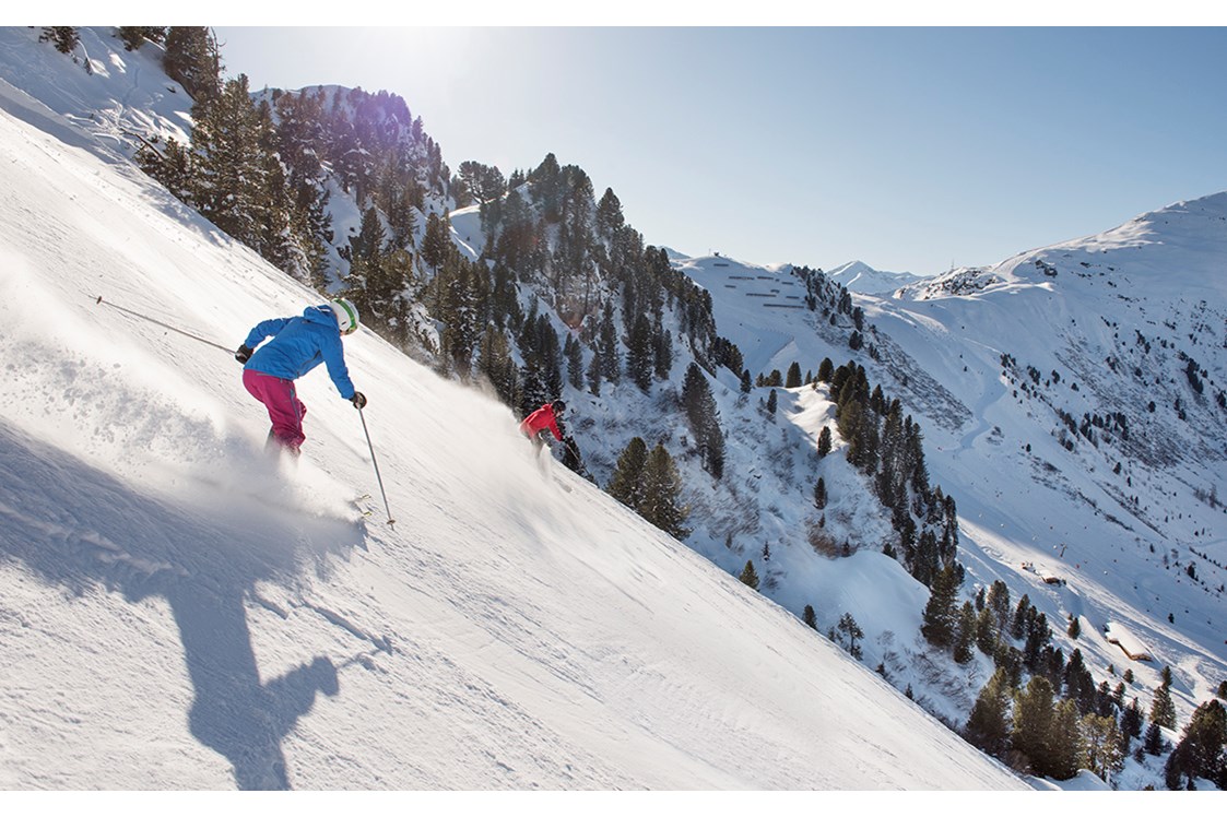 Skigebiet: Österreichs steilstes Pistenerlebnis mit 78 % Gefälle - die Harakiri am Penken - Mayrhofner Bergbahnen