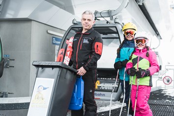 Skigebiet: Service für Kindergruppen - Skitransport an der Alpkogelbahn und Breitspitzbahn. Einfach die Skier an der Talstation abgeben und an der Bergstation wieder abholen. - Skigebiet Silvapark Galtür