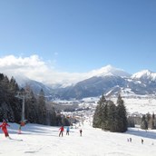 Skihotel - Familienabfahrt mit Panorama - Skigebiet Ehrwalder Wettersteinbahnen
