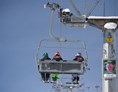 Skigebiet: Fahrt mit dem Sessellift

Copyright: Stefan Schwenke - Bergbahnen Disentis