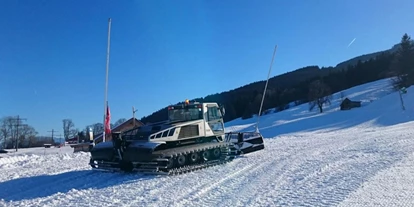Hotels an der Piste - Oberstdorf - Pistenraupen-Copilot; Alpspitzbahn Nesselwang im Allgäu - Skigebiet Alpspitzbahn Nesselwang im Allgäu